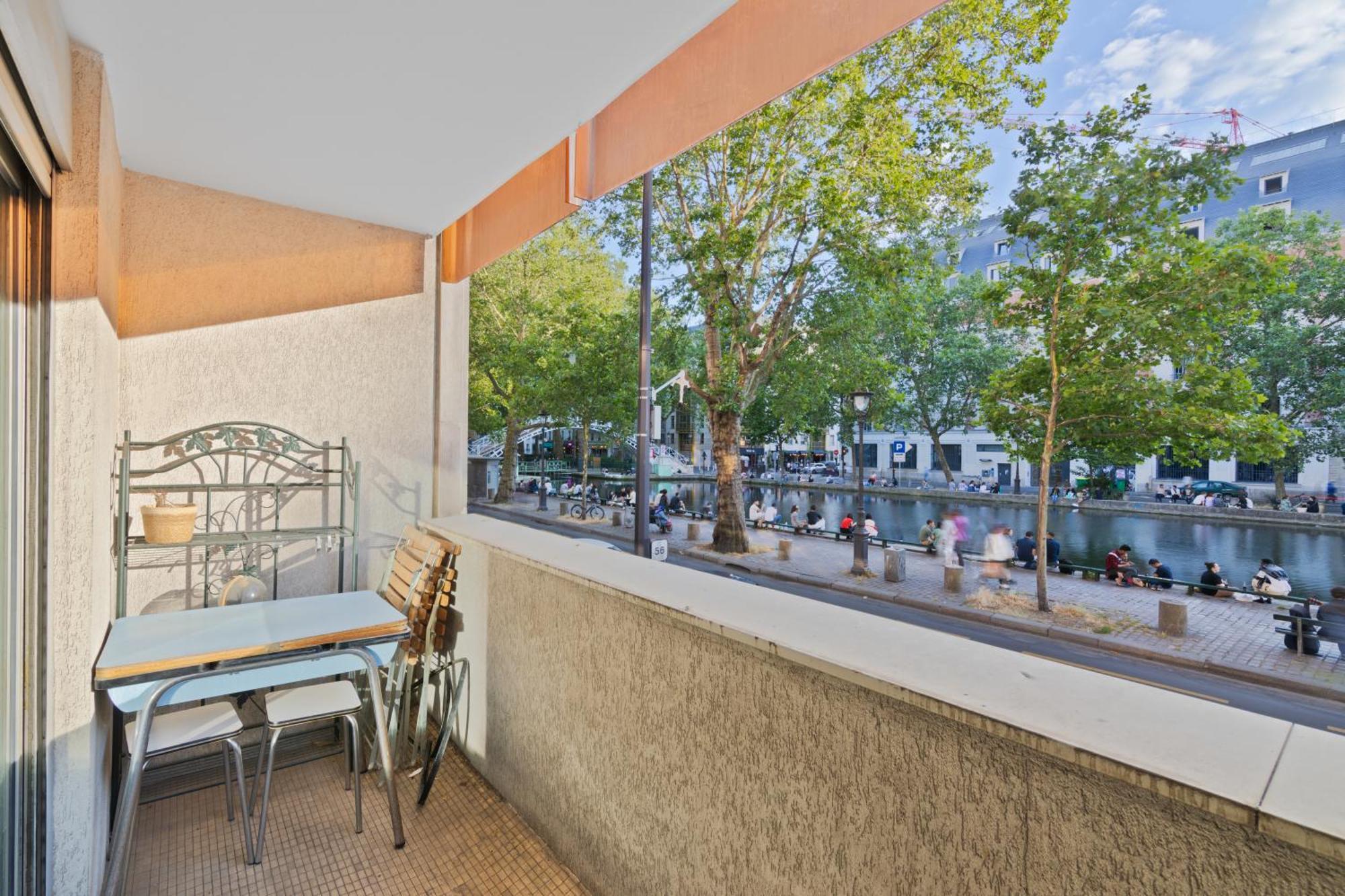 Charmant Studio Republique Jemmapes Free Netflix Paris Ngoại thất bức ảnh