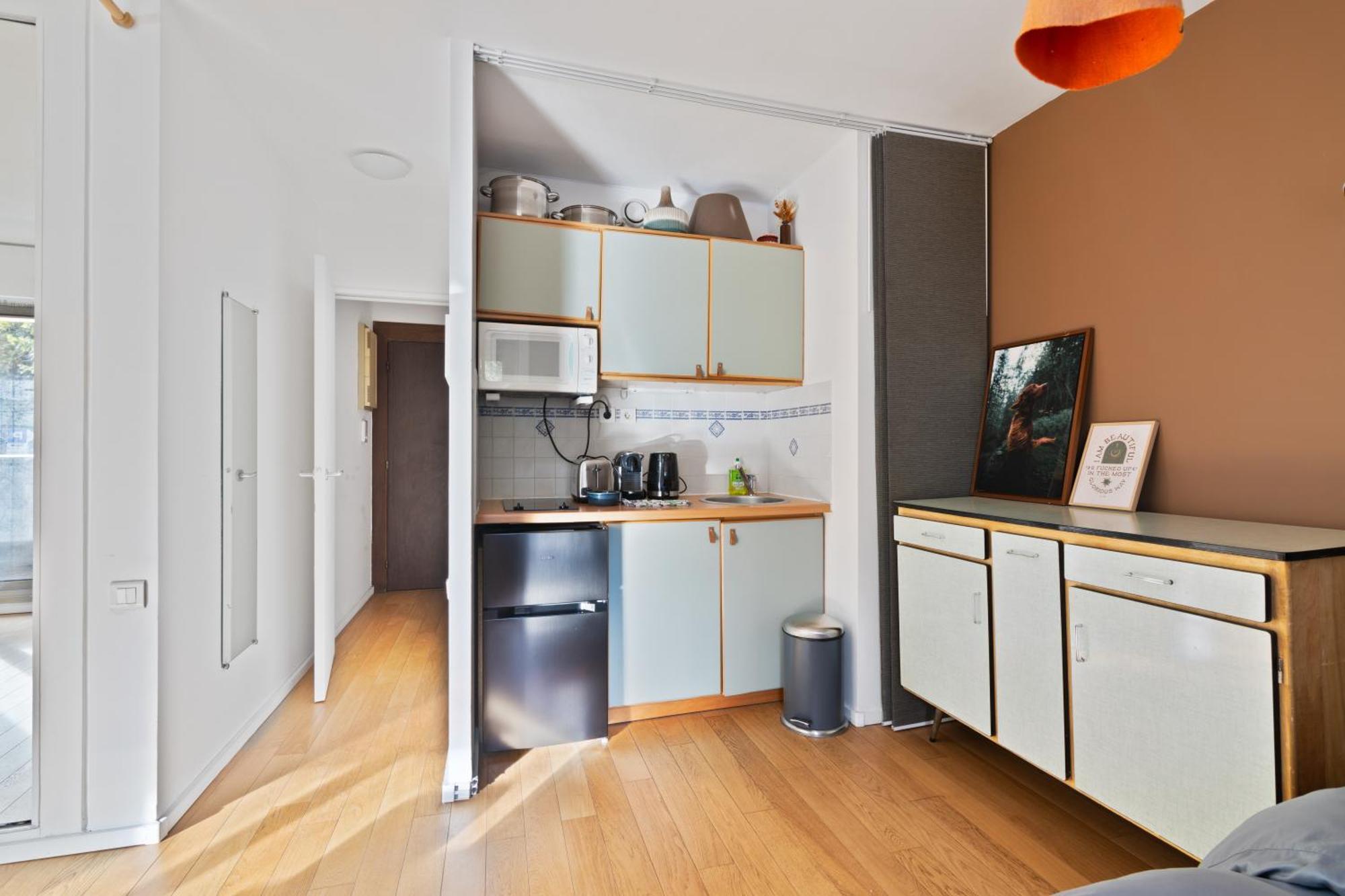 Charmant Studio Republique Jemmapes Free Netflix Paris Ngoại thất bức ảnh