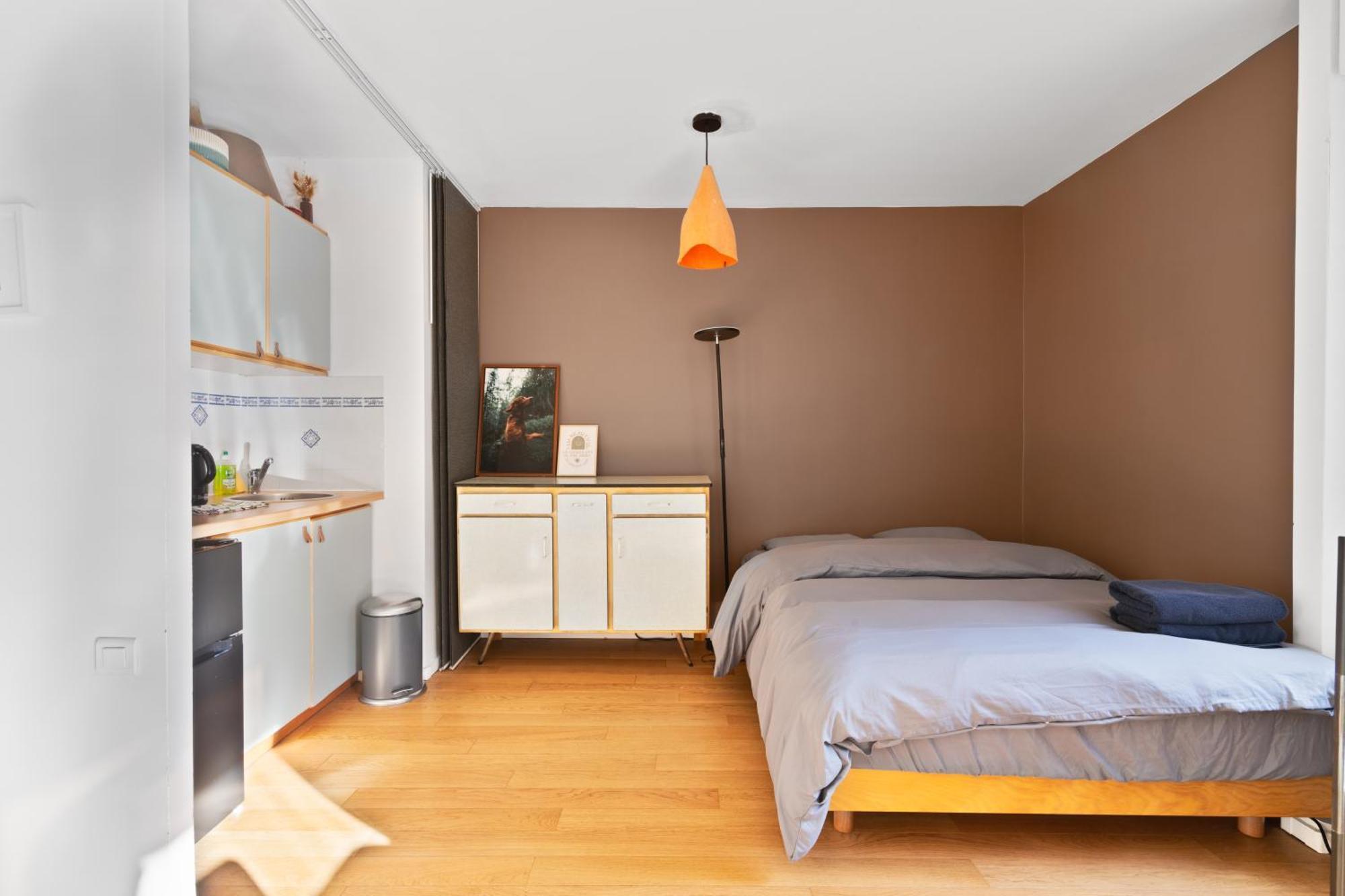 Charmant Studio Republique Jemmapes Free Netflix Paris Ngoại thất bức ảnh