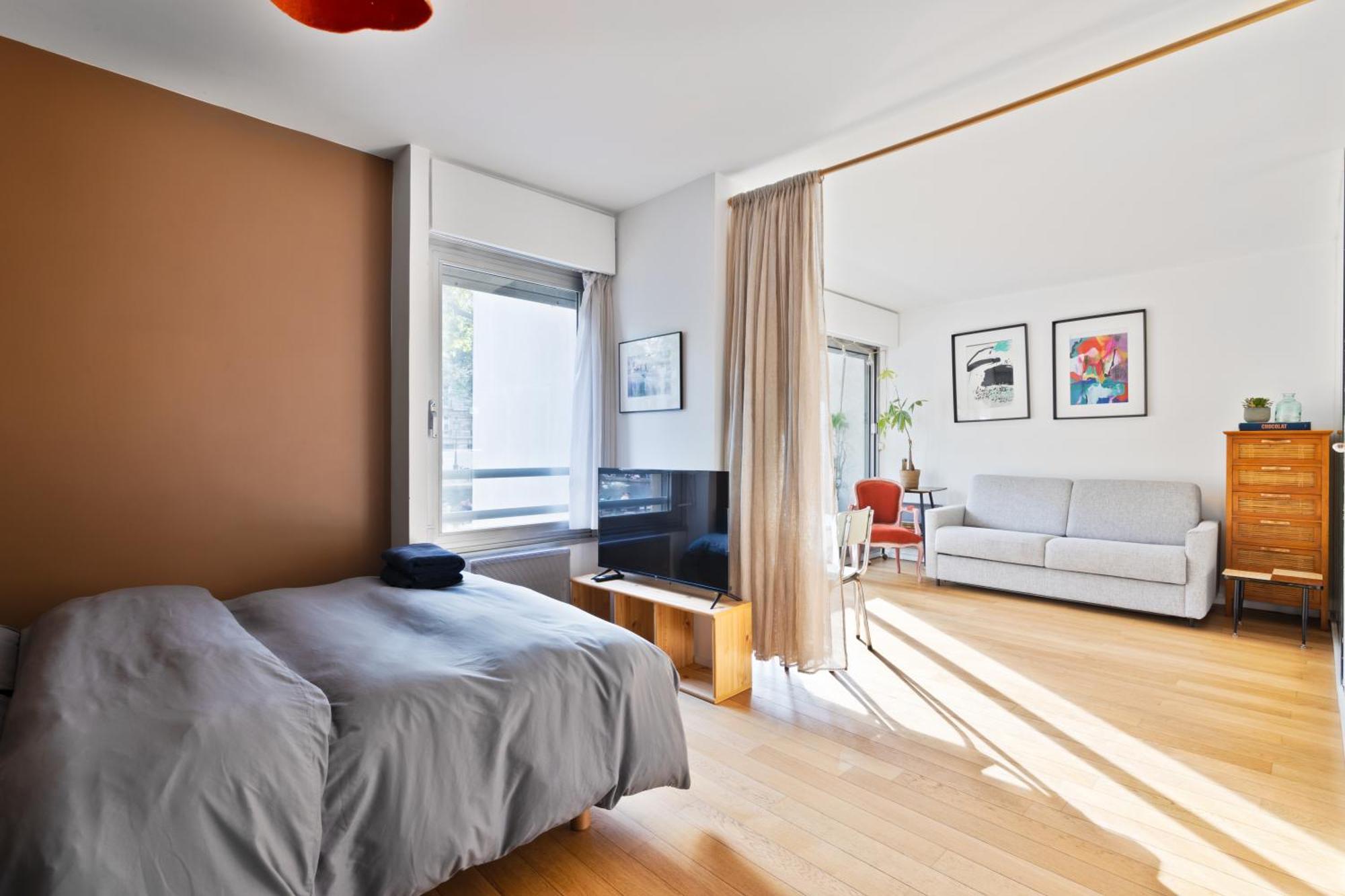 Charmant Studio Republique Jemmapes Free Netflix Paris Ngoại thất bức ảnh